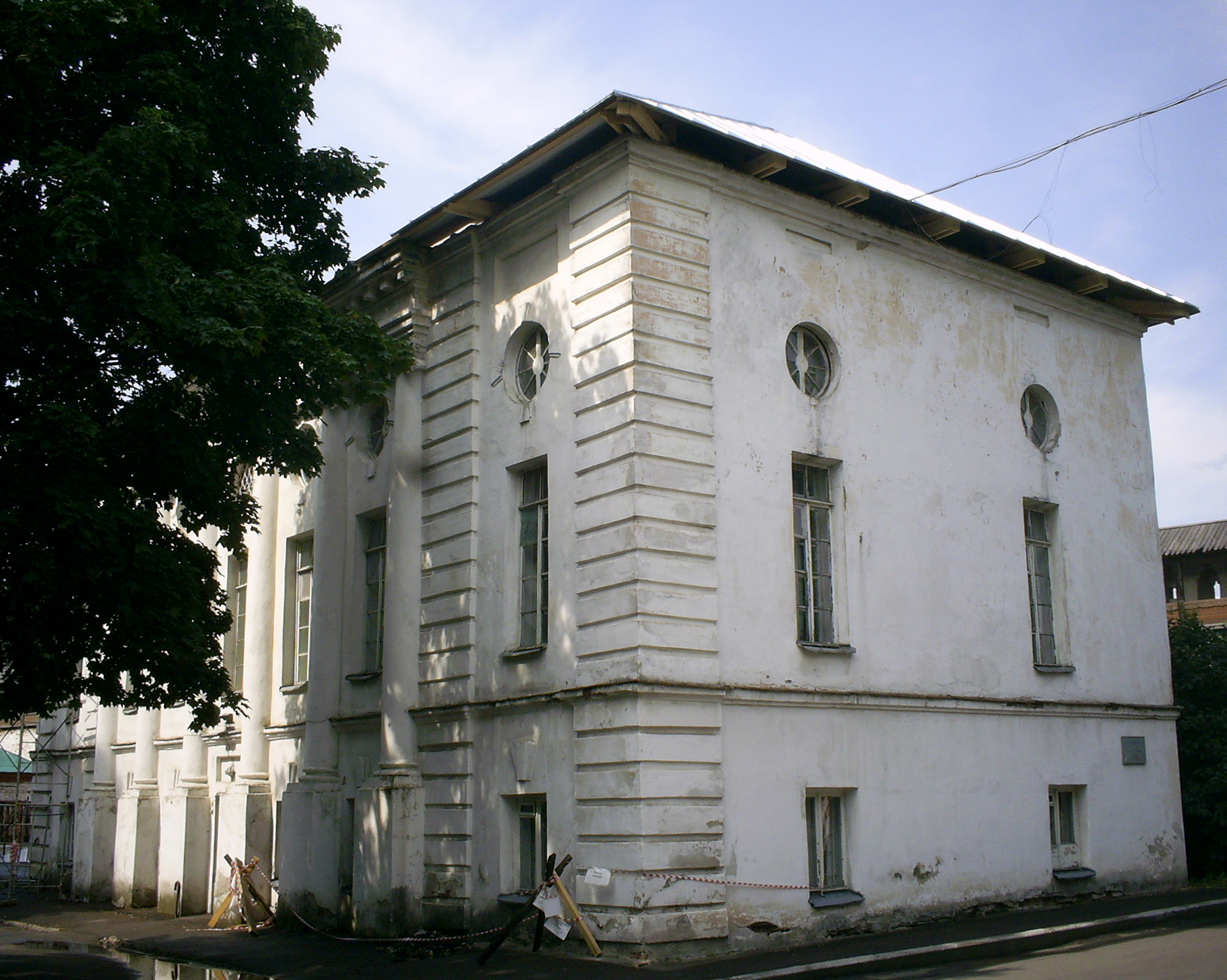 Ризница Спасо-Преображенского монастыря - фото 1